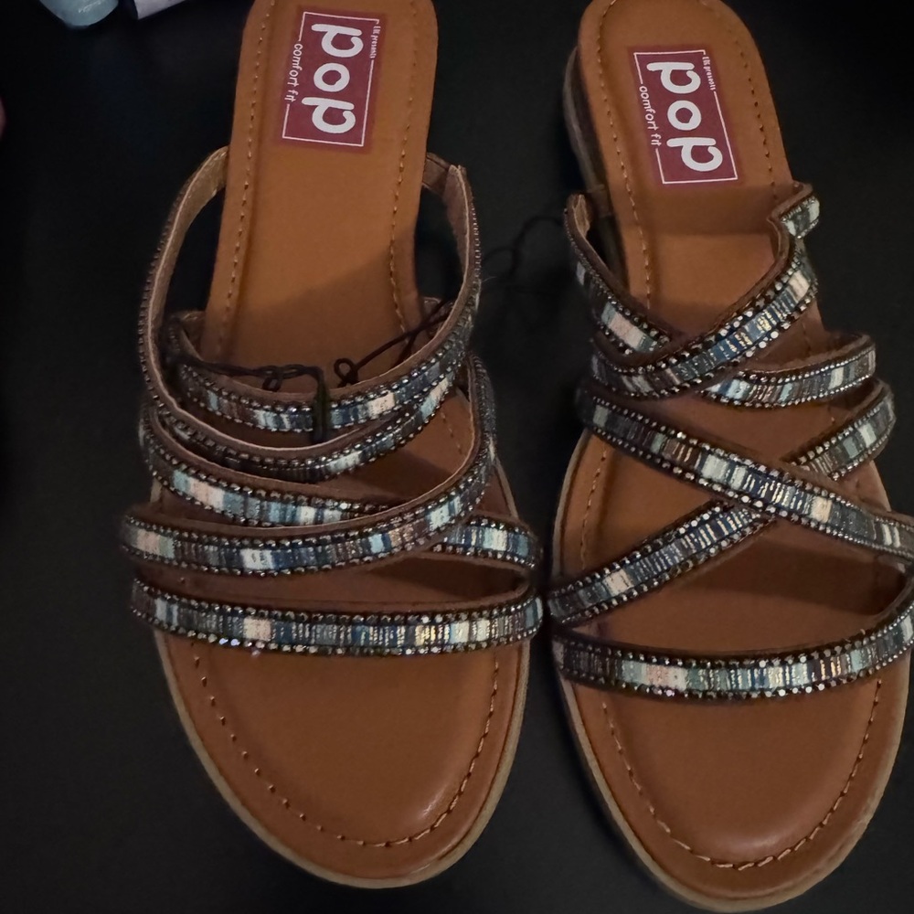 Pop Brown Rhinestone Sandals - Picture 3 of 13